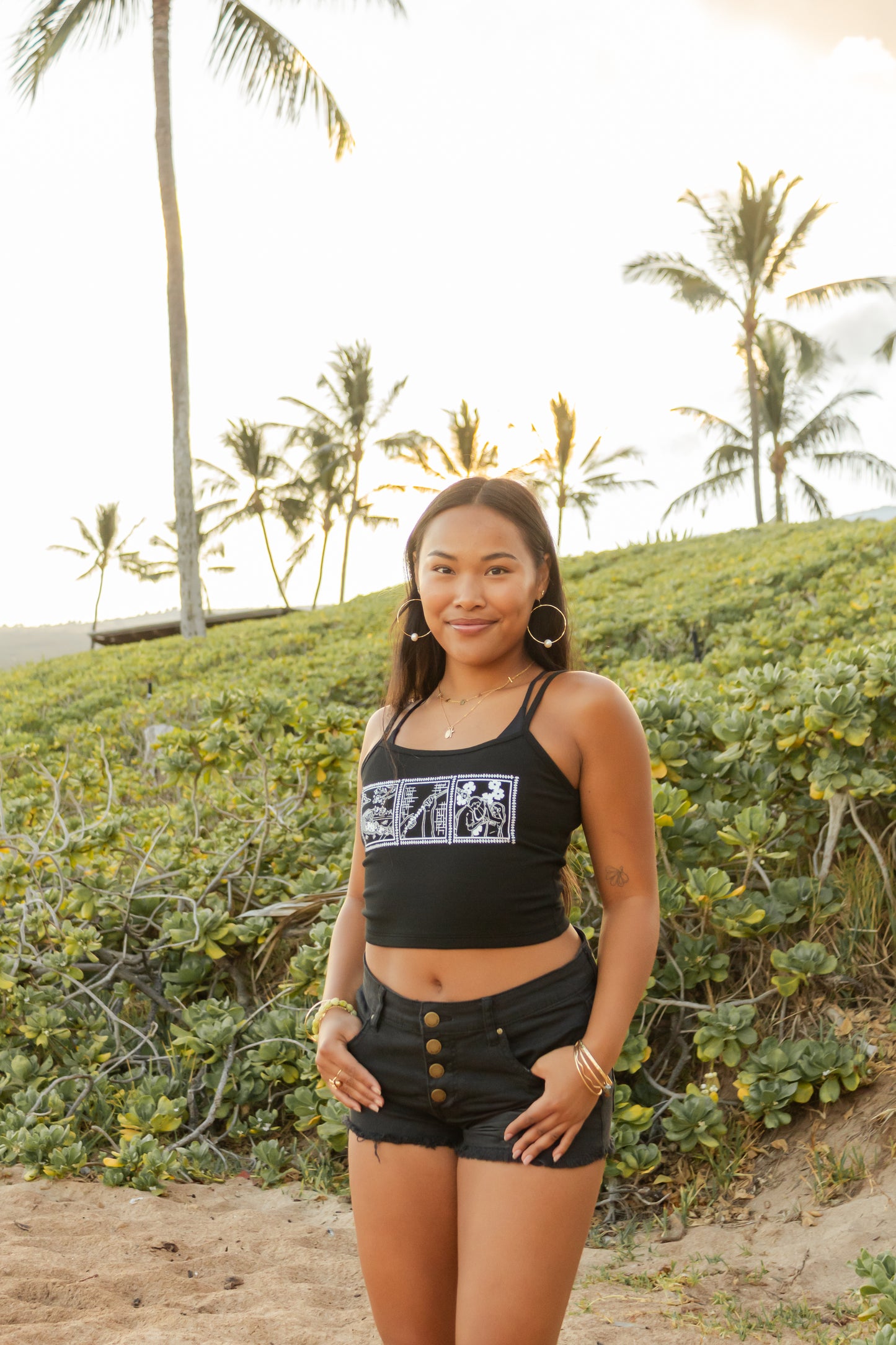 Lei of Love- Puakenikeni Black Tank Top