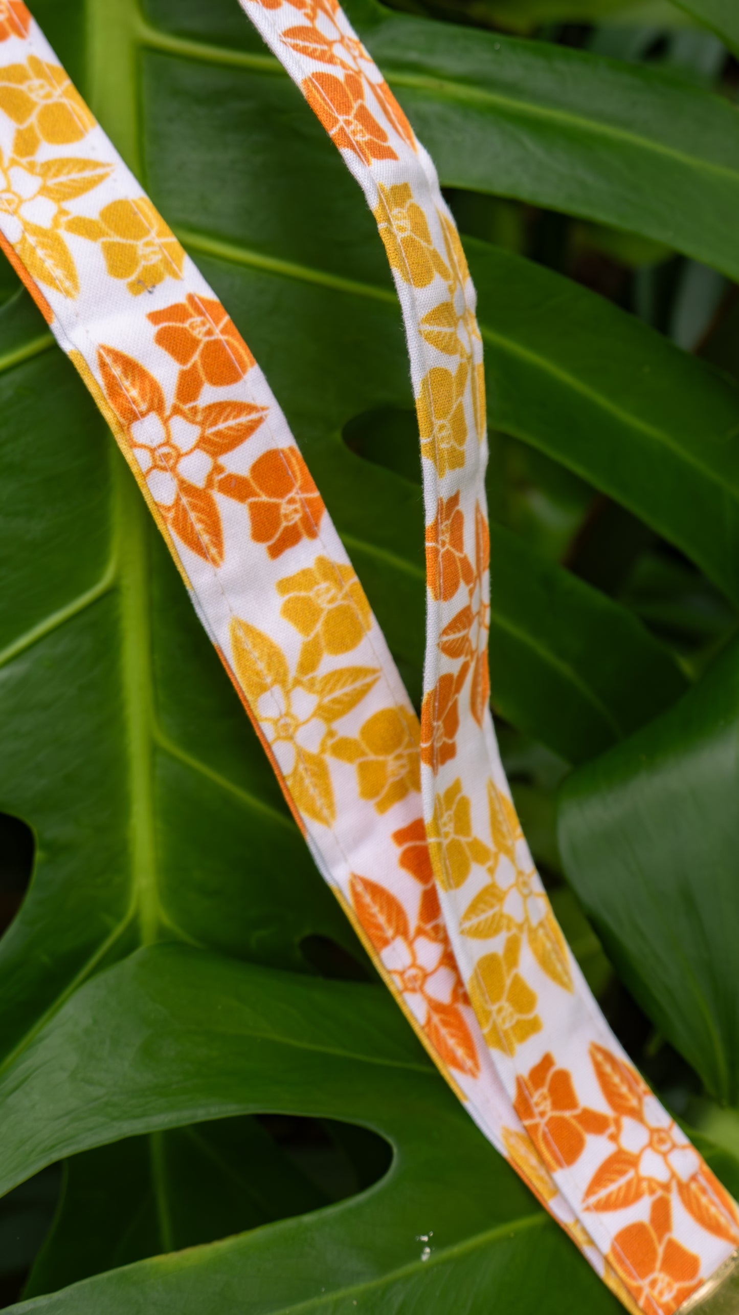 Hui- Puakenikeni Quilt Lanyard