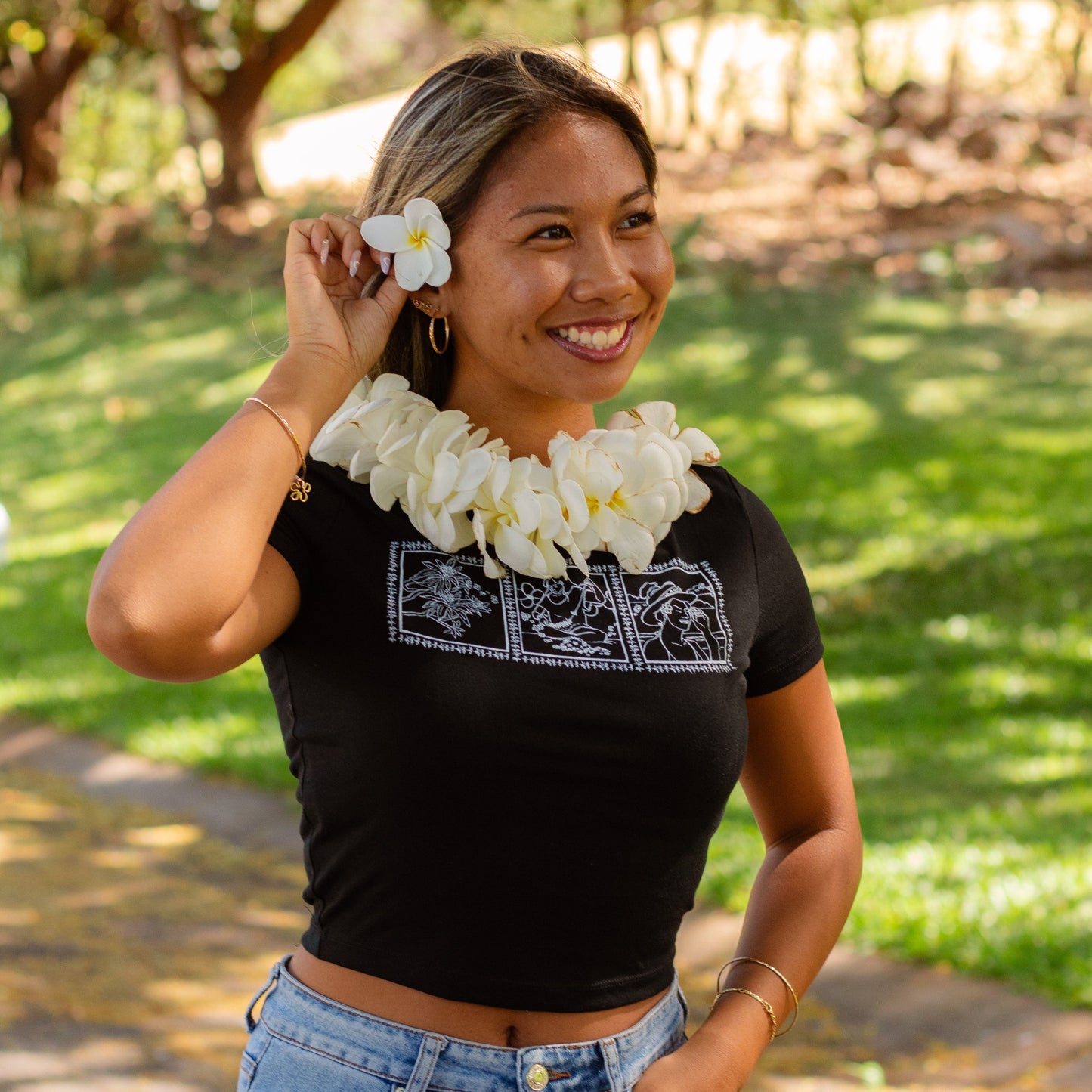 Lei of Love- Black Plumeria Cropped Baby Tee