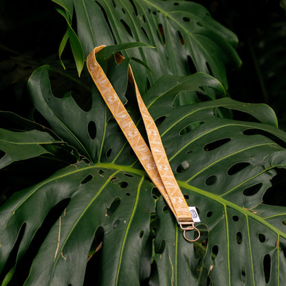 Lei of Love- Elina Lanyard