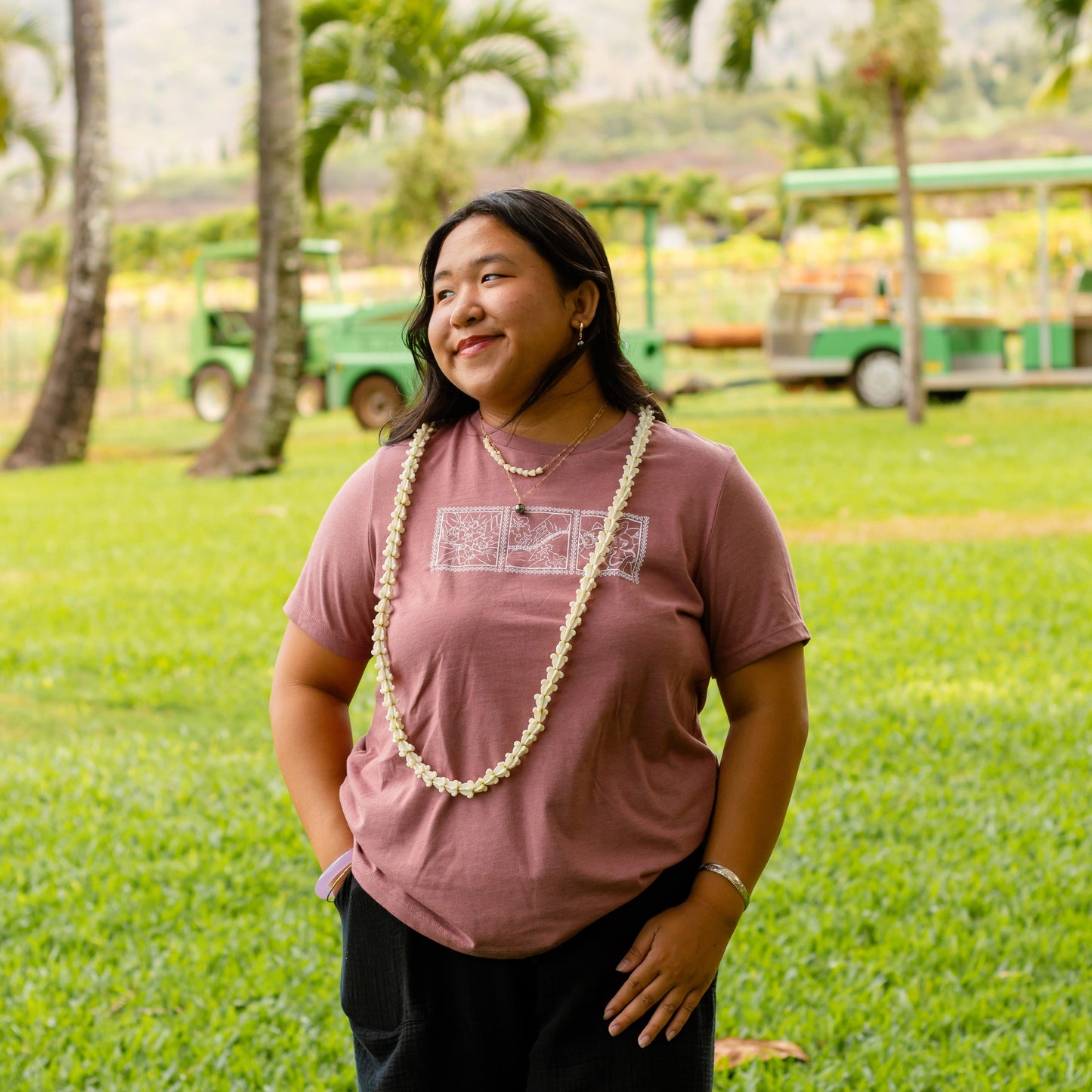 Lei of Love- Mauve Crown Flower Crewneck Graphic Tee