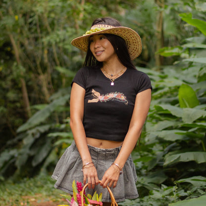 Lei of Love- Black Making Lei Poʻo Cropped Baby Tee